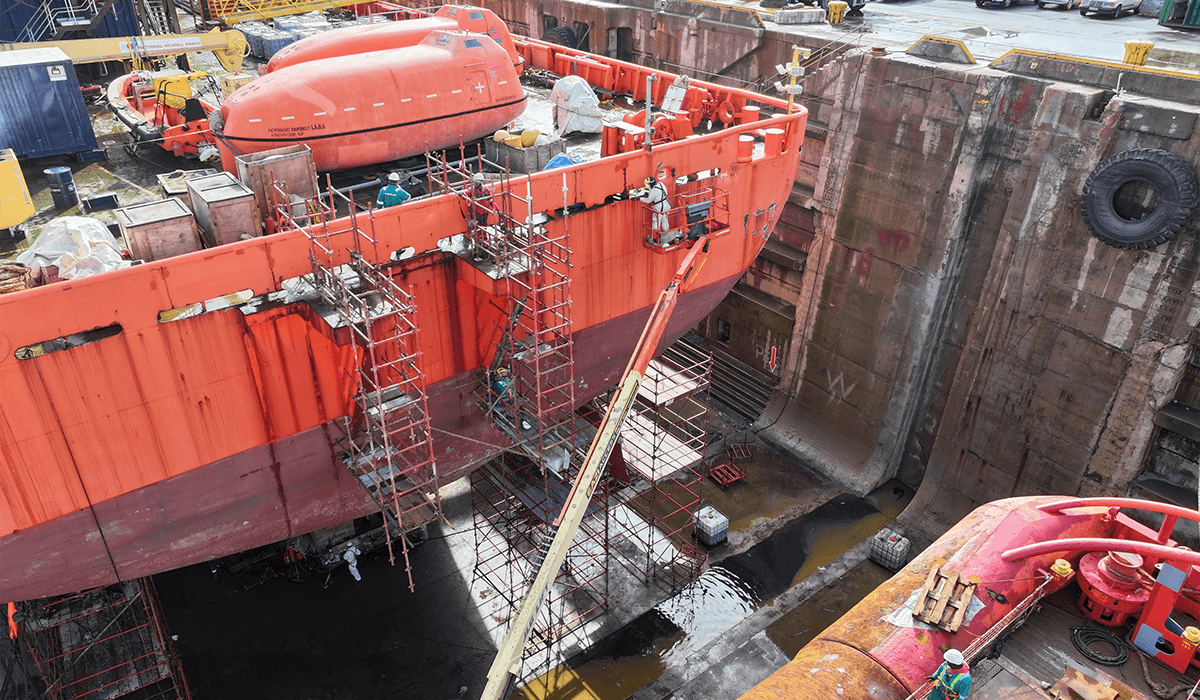 Marine engineering slider image 4