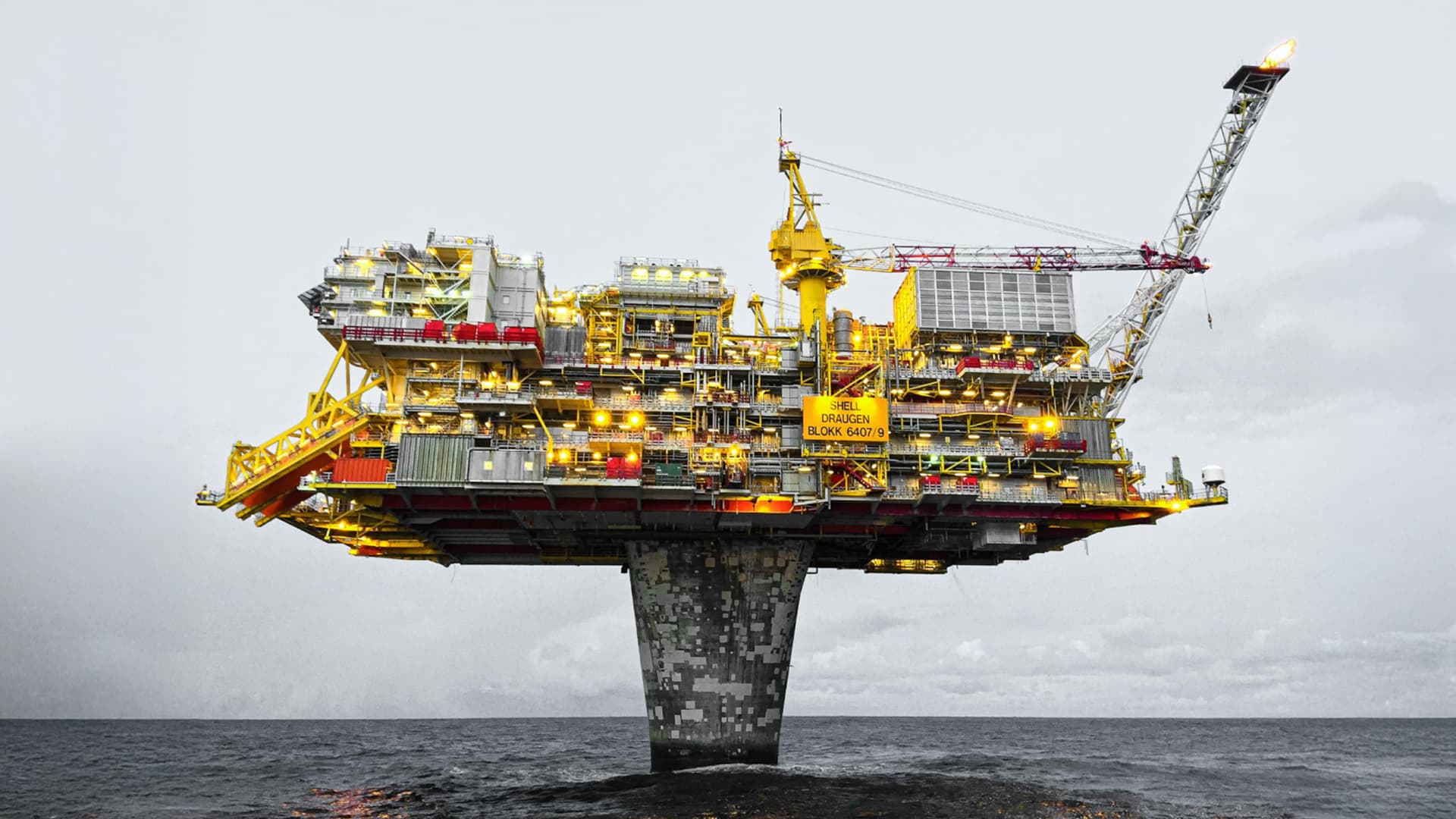 Offshore Engineering Services background 1